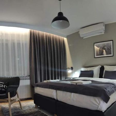 Apartman Relax Ðakovo Bagian luar foto