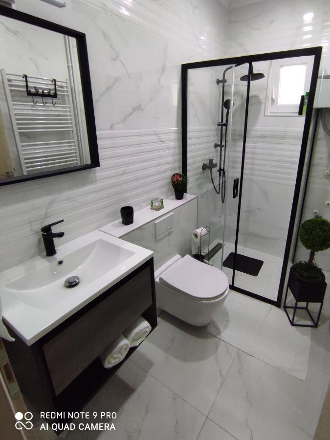 Apartman Relax Ðakovo Bagian luar foto