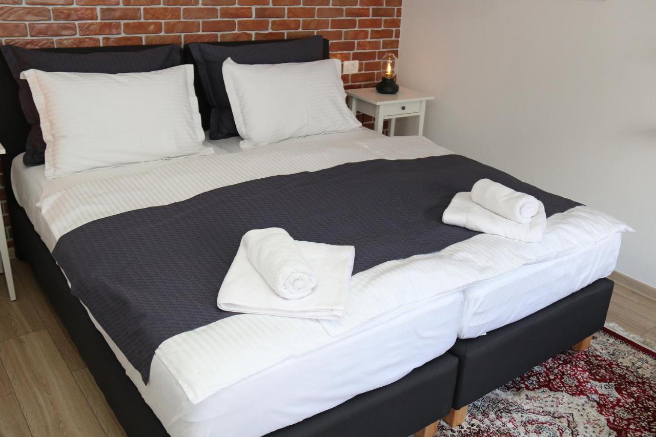 Apartman Relax Ðakovo Bagian luar foto